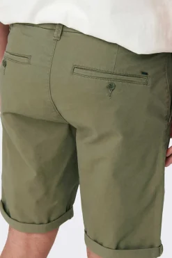 Bermuda Estilo Chino