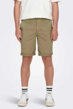 Bermuda Estilo Chino