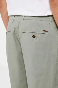 Bermuda Leve Aspeto Linho