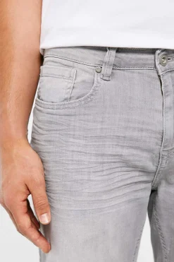 Bermudas De Ganga Lavada Basicas Corte Slim Meio-Claras