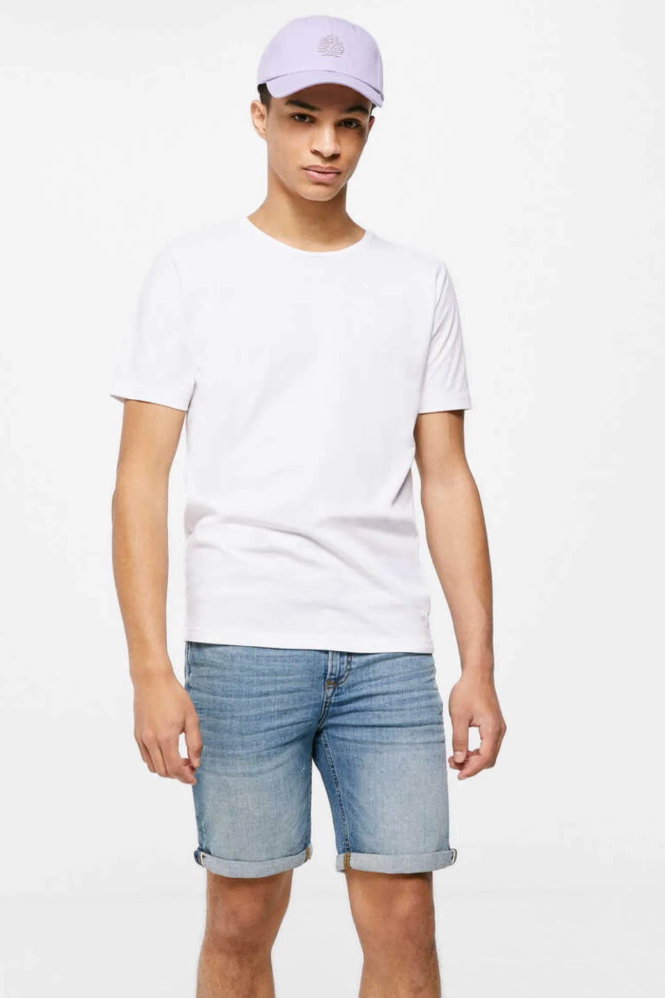 Bermudas Jeans Slim Lavagem Media-Escura