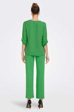 Blusa Com Decote Em Bico E Manga 3/4