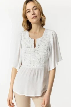 Blusa Combinada Com Croche