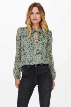 Blusa De Manga Comprida E Gola Perkins