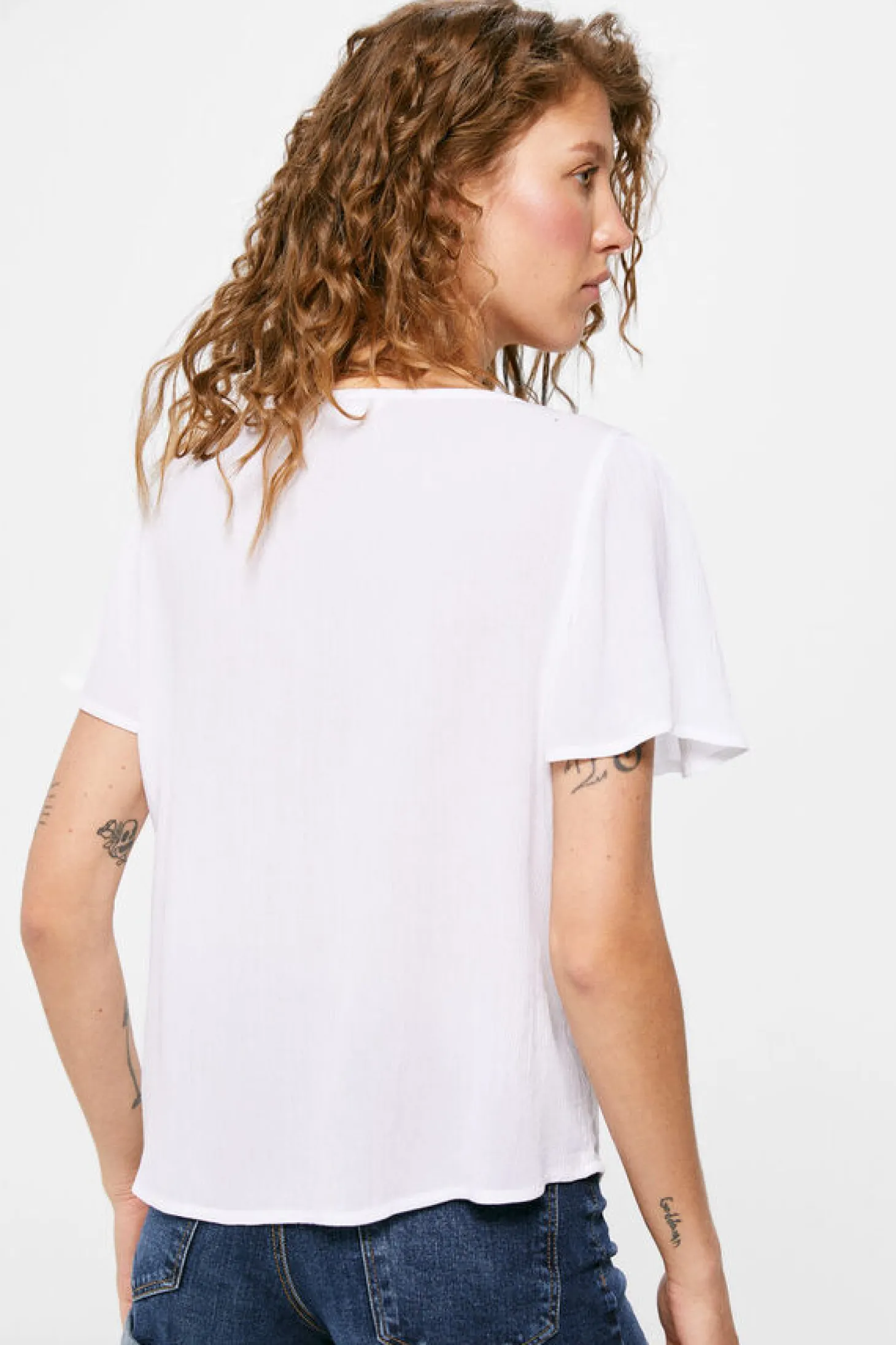 Blusa Decote Crochet