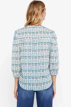 Blusa Em Tecido Plumeti