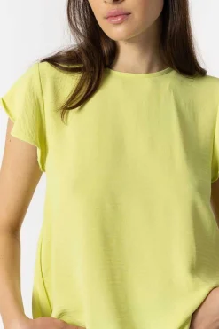 Blusa Plissada Nas Costas