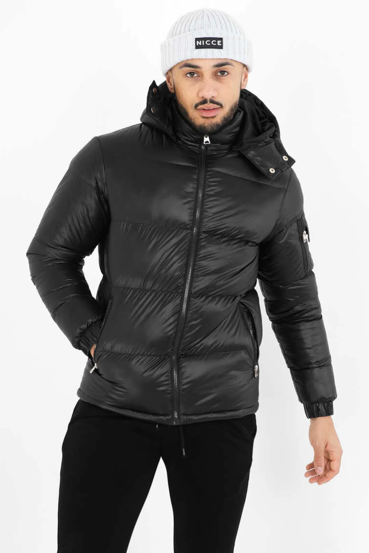 Blusao Acolchoado Com Capuz