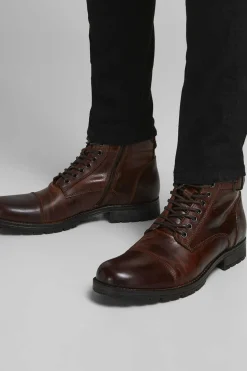 Bota Pele Sola Track