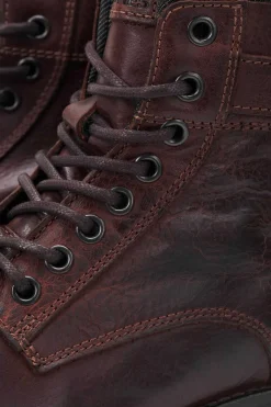 Bota Pele Sola Track