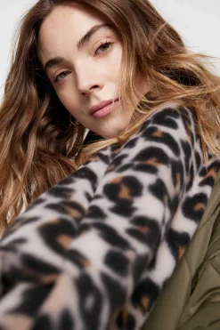 Cachecol Comprido Com Estampado Print