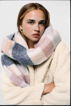 Cachecol Quadrados Pastel