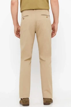 Calcas Chino Leves Classic Fit