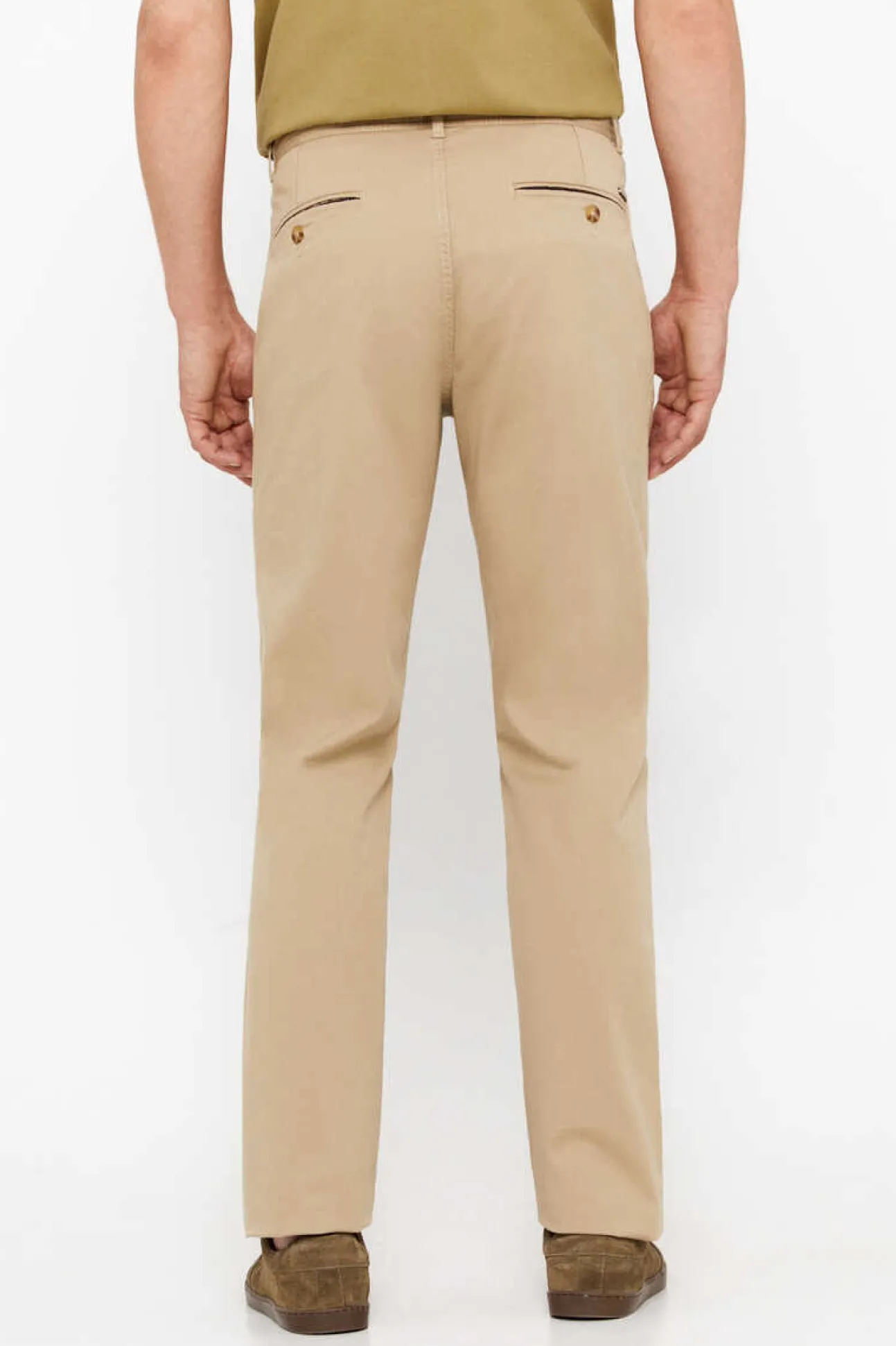 Calcas Chino Leves Classic Fit
