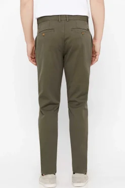 Calcas Chino Leves Corte Slim