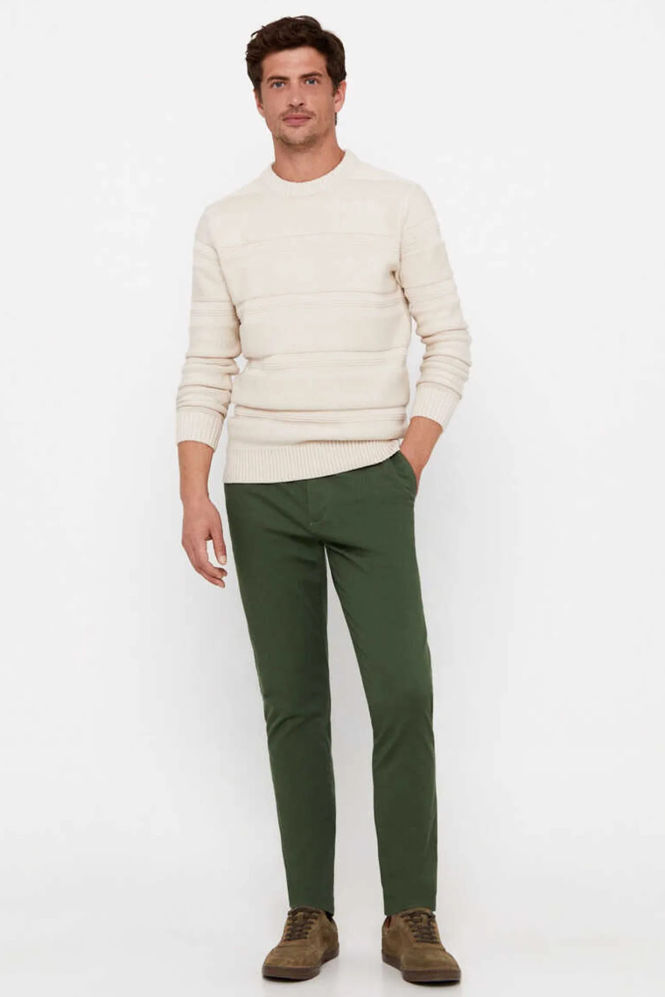 Calcas Chino Leves Corte Slim