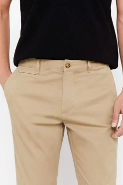 Calcas Chino Leves Corte Slim