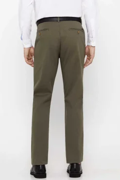 Calcas Chino Leves Regular Fit