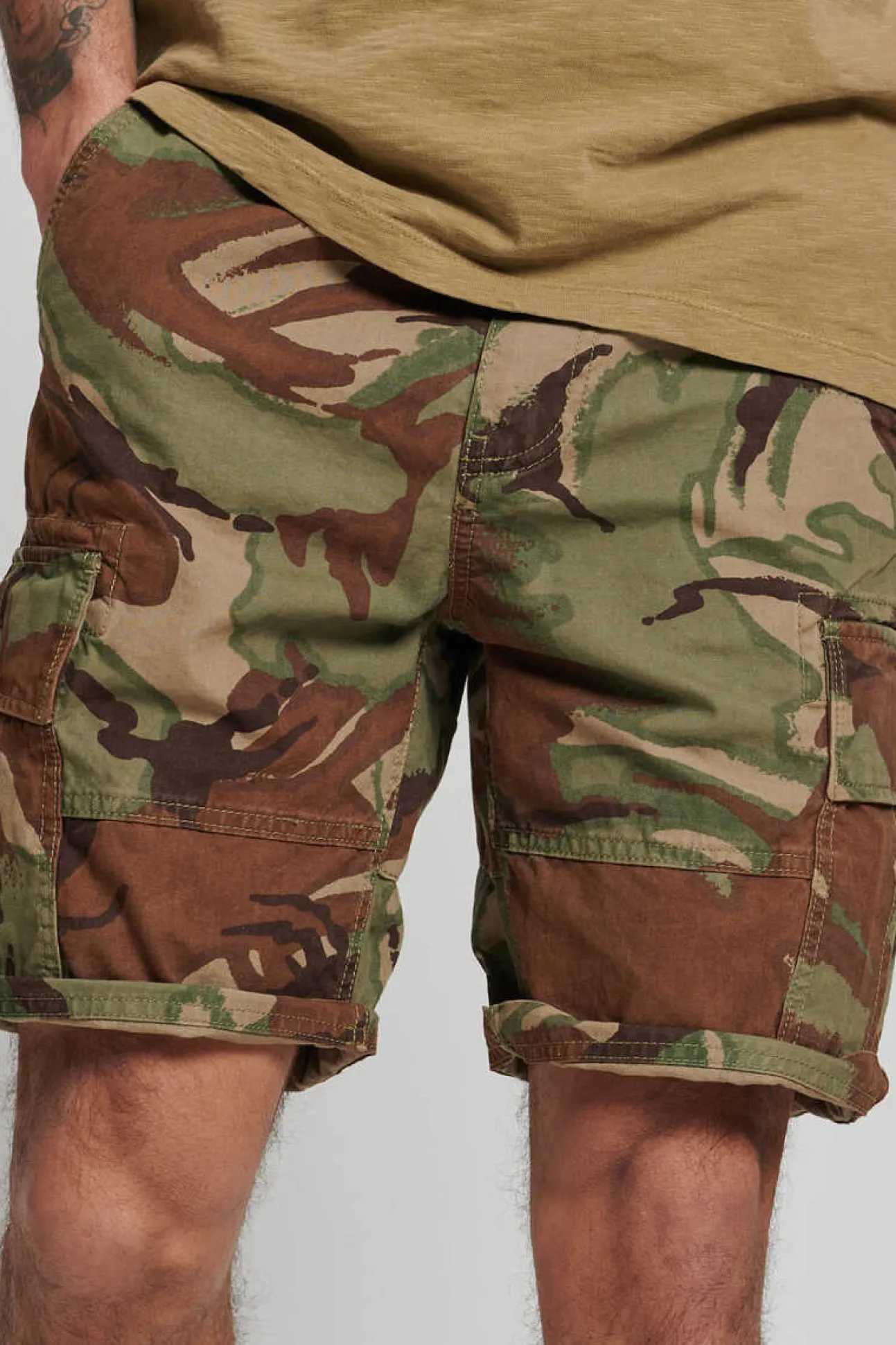 Calcas Curtas Cargo Heavy