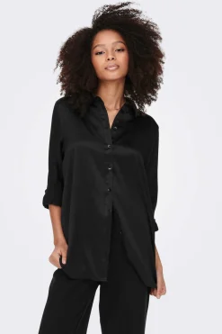 Camisa Acetinada Oversized