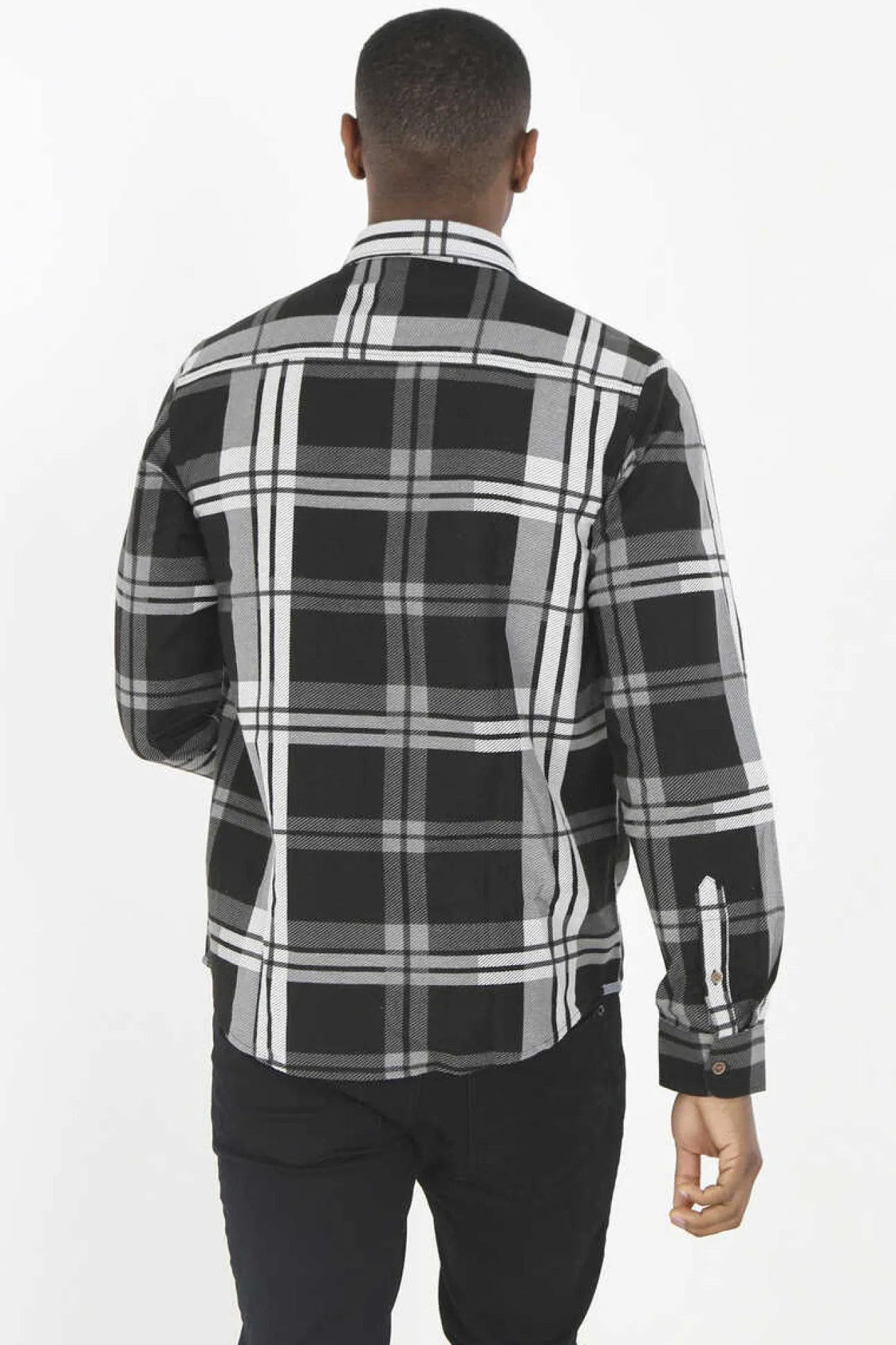 Camisa Aos Quadrados Com Bordado