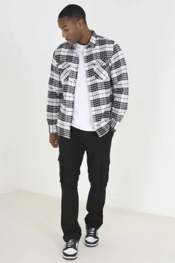 Camisa Aos Quadrados Com Dois Bolsos