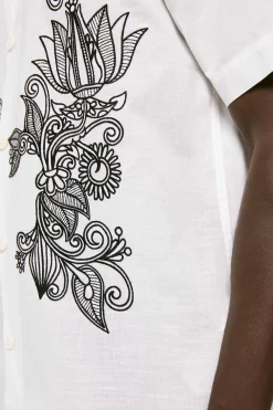 Camisa Bordada