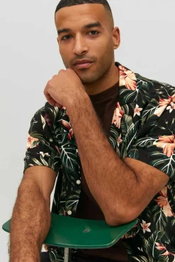 Camisa De Manga Curta Com Estampa Floral