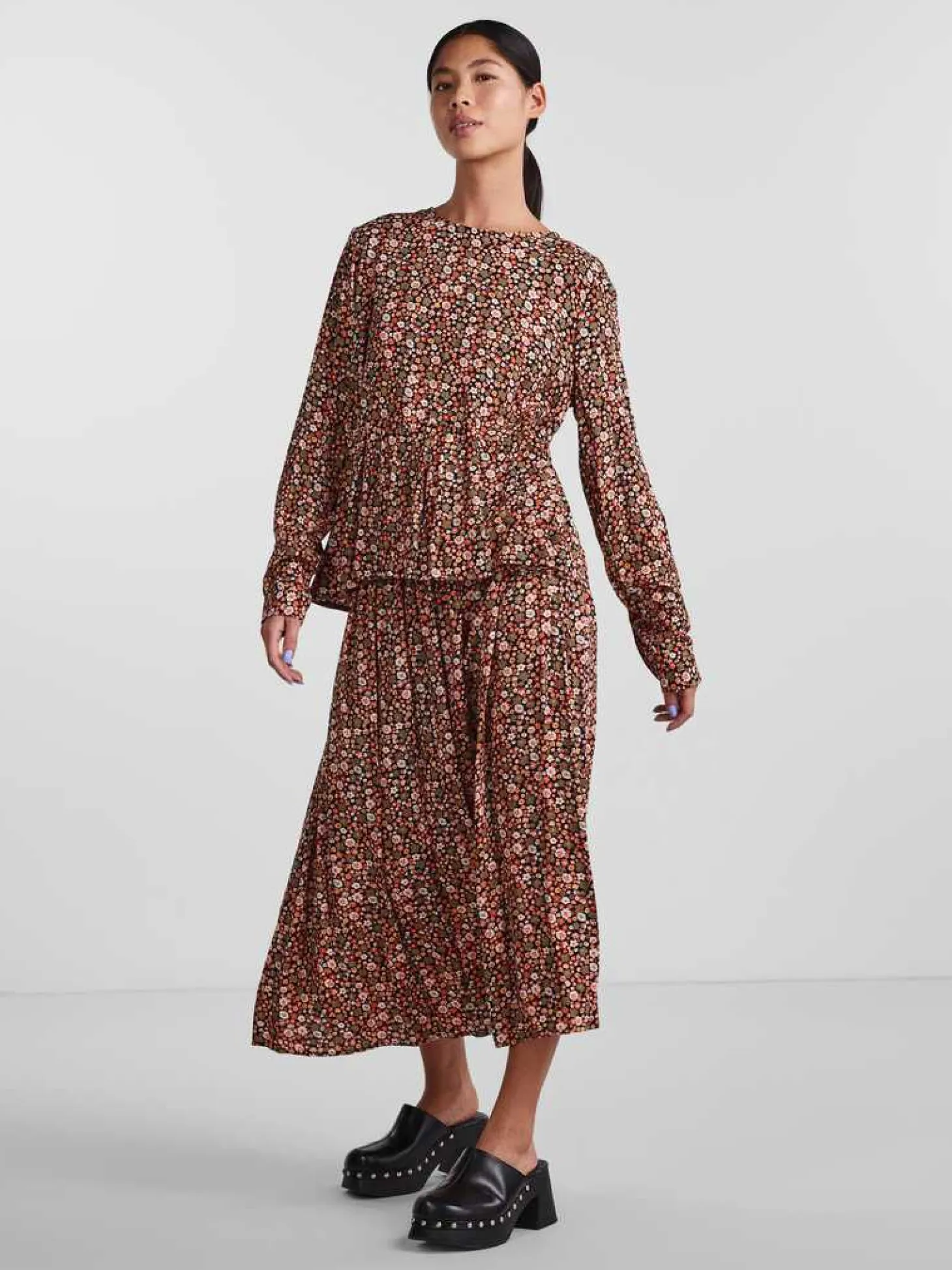 Camisa De Mulher De Manga Comprida