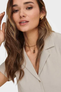 Camisa Manga Curta Botoes