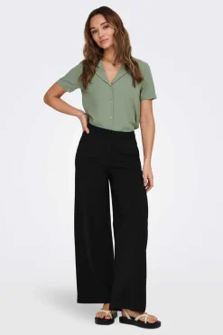 Camisa Manga Curta Botoes