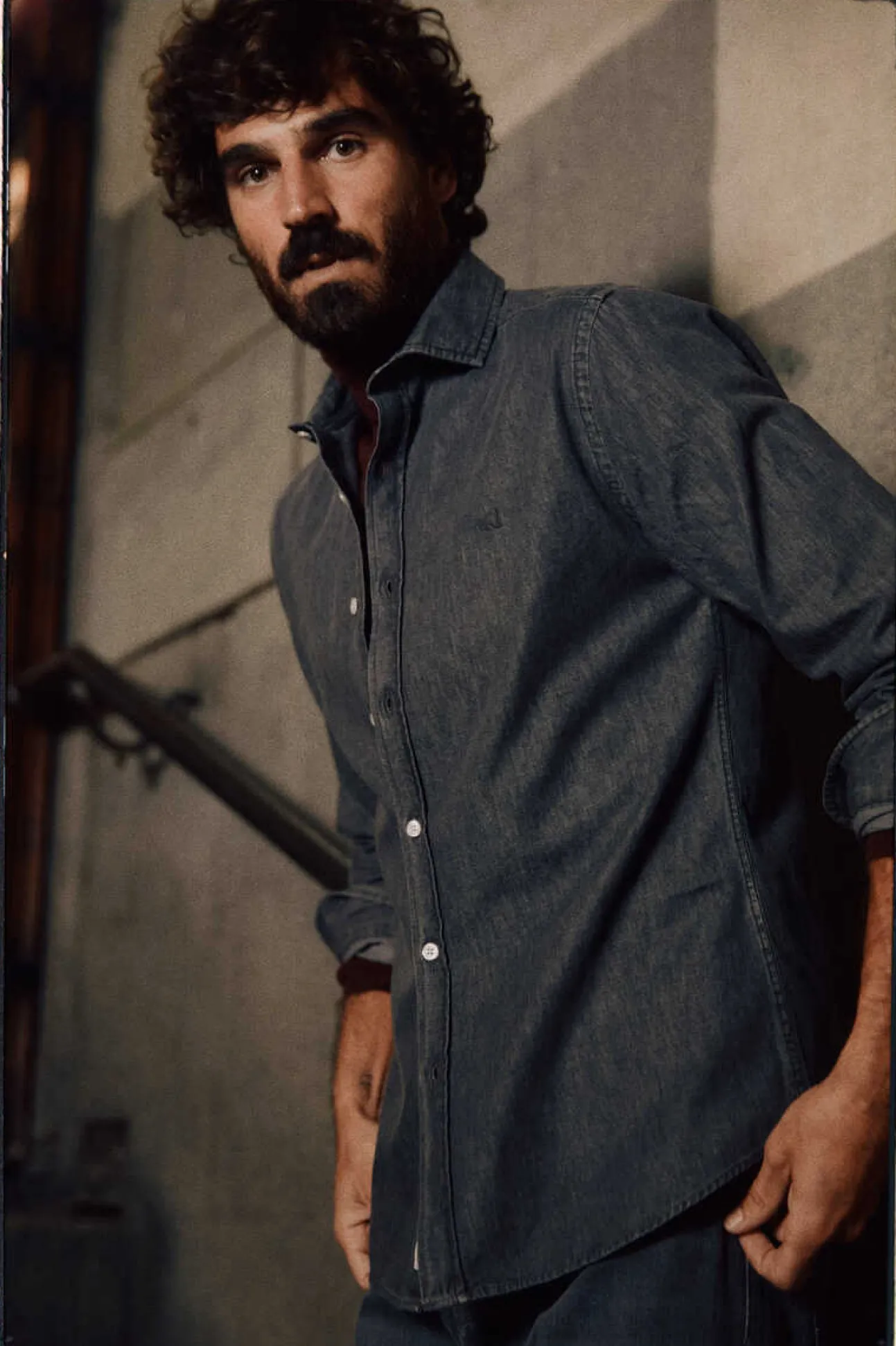 Camisa Slim Denim Manga Comprida