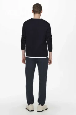 Camisola Basica Com Gola Caixa