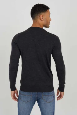 Camisola Basica Com Gola Em Bico