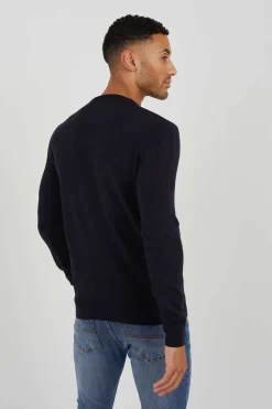 Camisola Basica Com Gola Em Bico