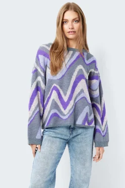 Camisola Com Detalhes Em Tecido