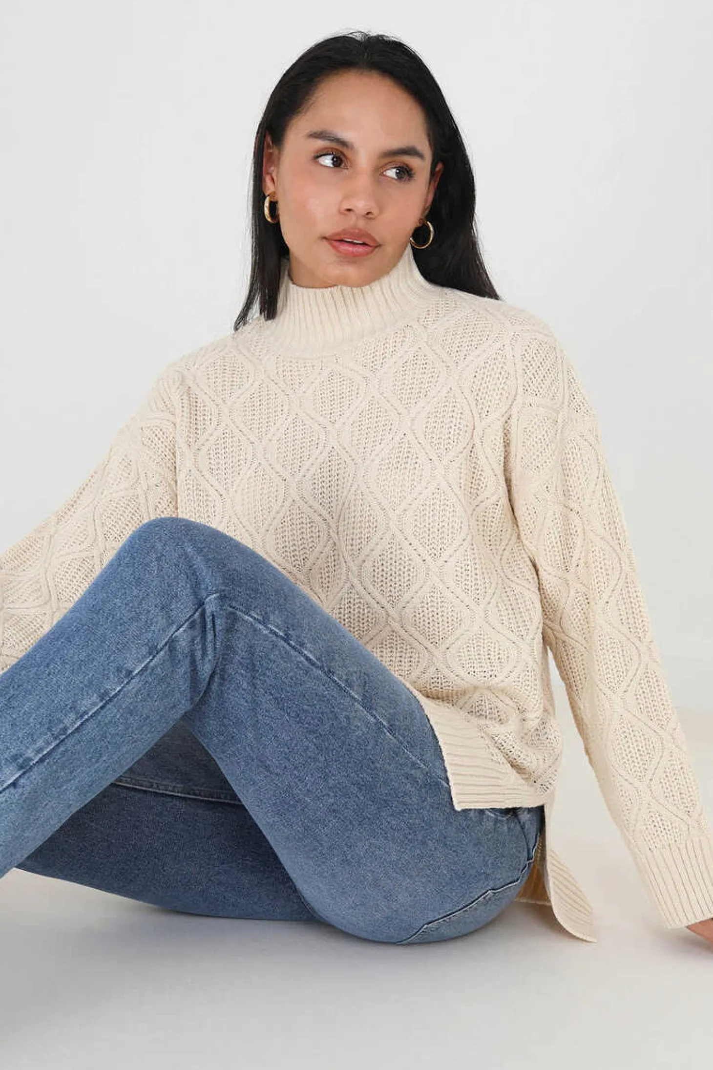 Camisola Com Oitos E Gola Alta