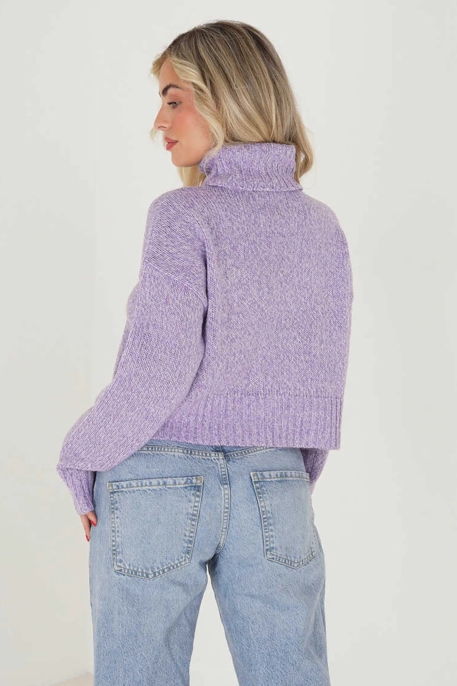 Camisola Cropped Jaspeada Com Gola Alta