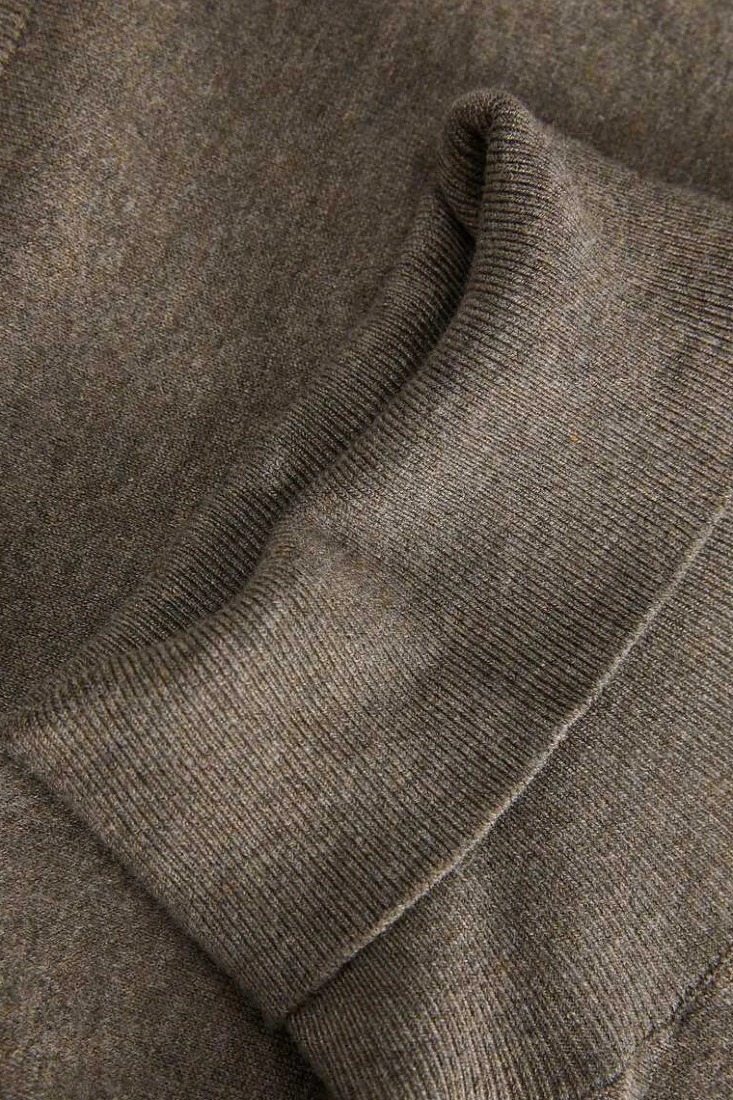 Camisola De Malha Com Gola Dobrada