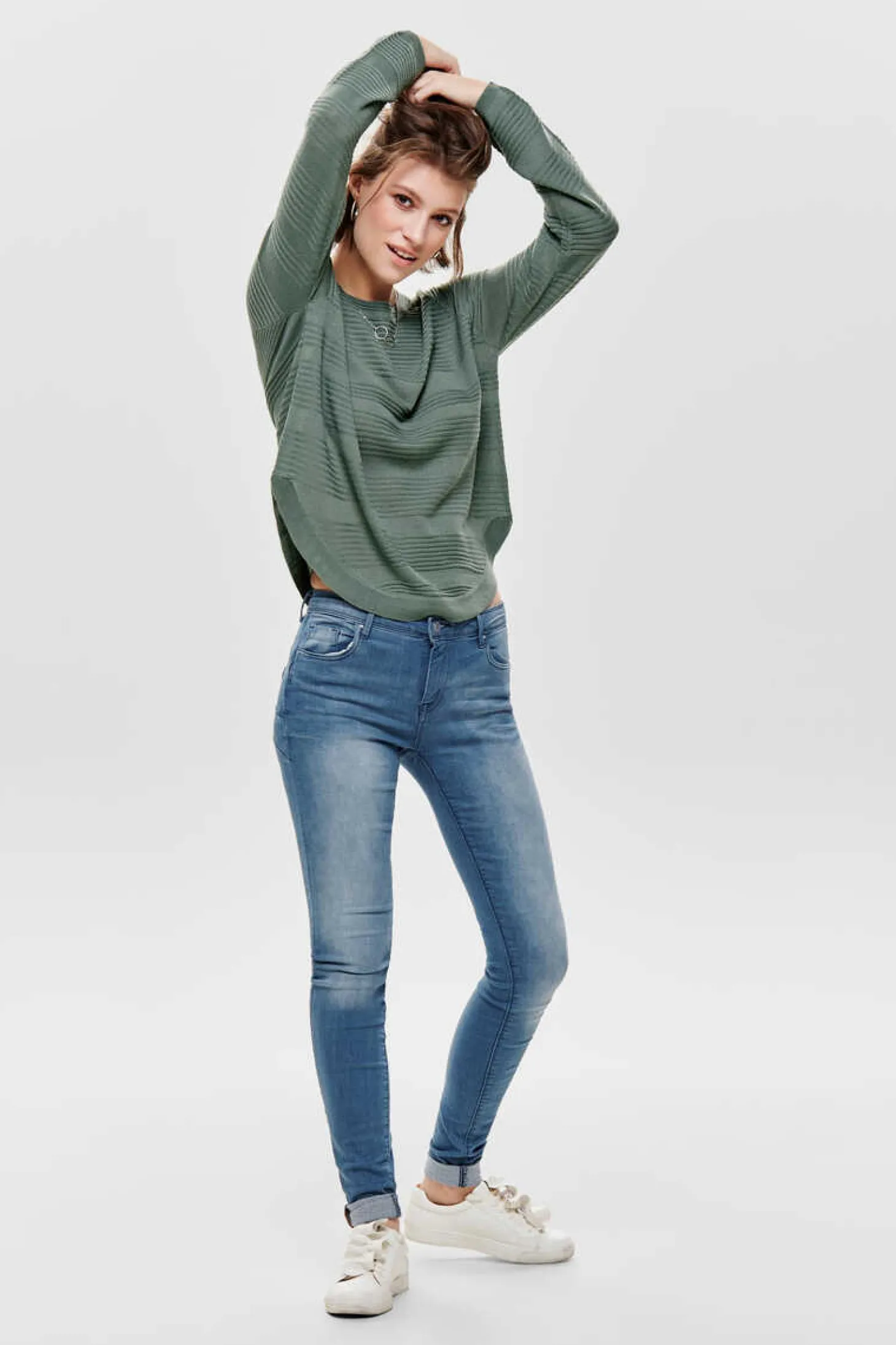 Camisola De Manga Comprida E Gola Redonda