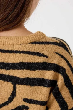 Camisola Jacquard Decote Redondo