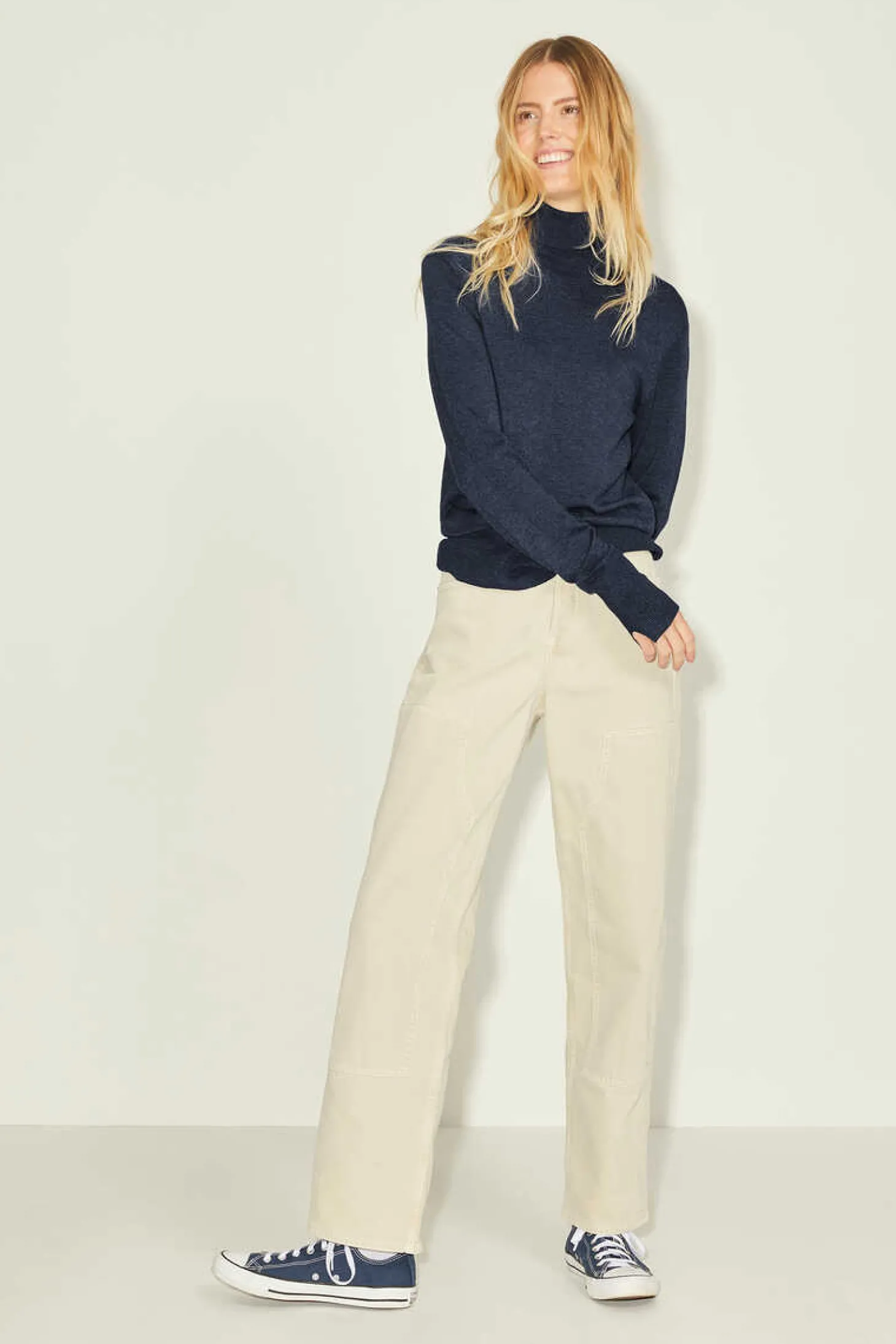 Camisola Malha Fina Decote Alto