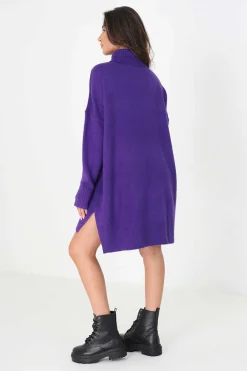 Camisola Oversize Com Gola Dobrada