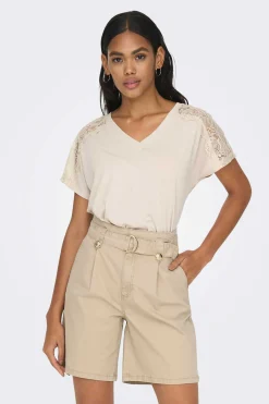 Camisola Renda Ombros