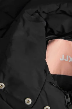 Casaco Acolchoado Com Corte De Mulher