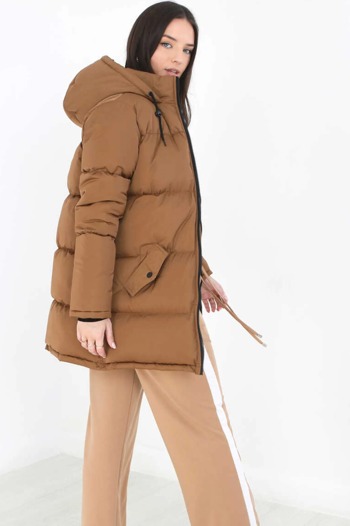 Casaco De Penas Acolchoado Com Capuz