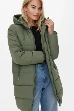 Casaco De Penas Curto Com Capuz