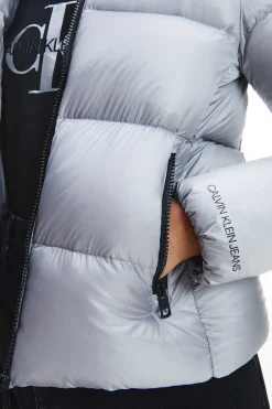 Casaco De Plumas Com Capuz