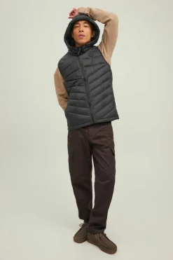 Colete Acolchoado Com Capuz