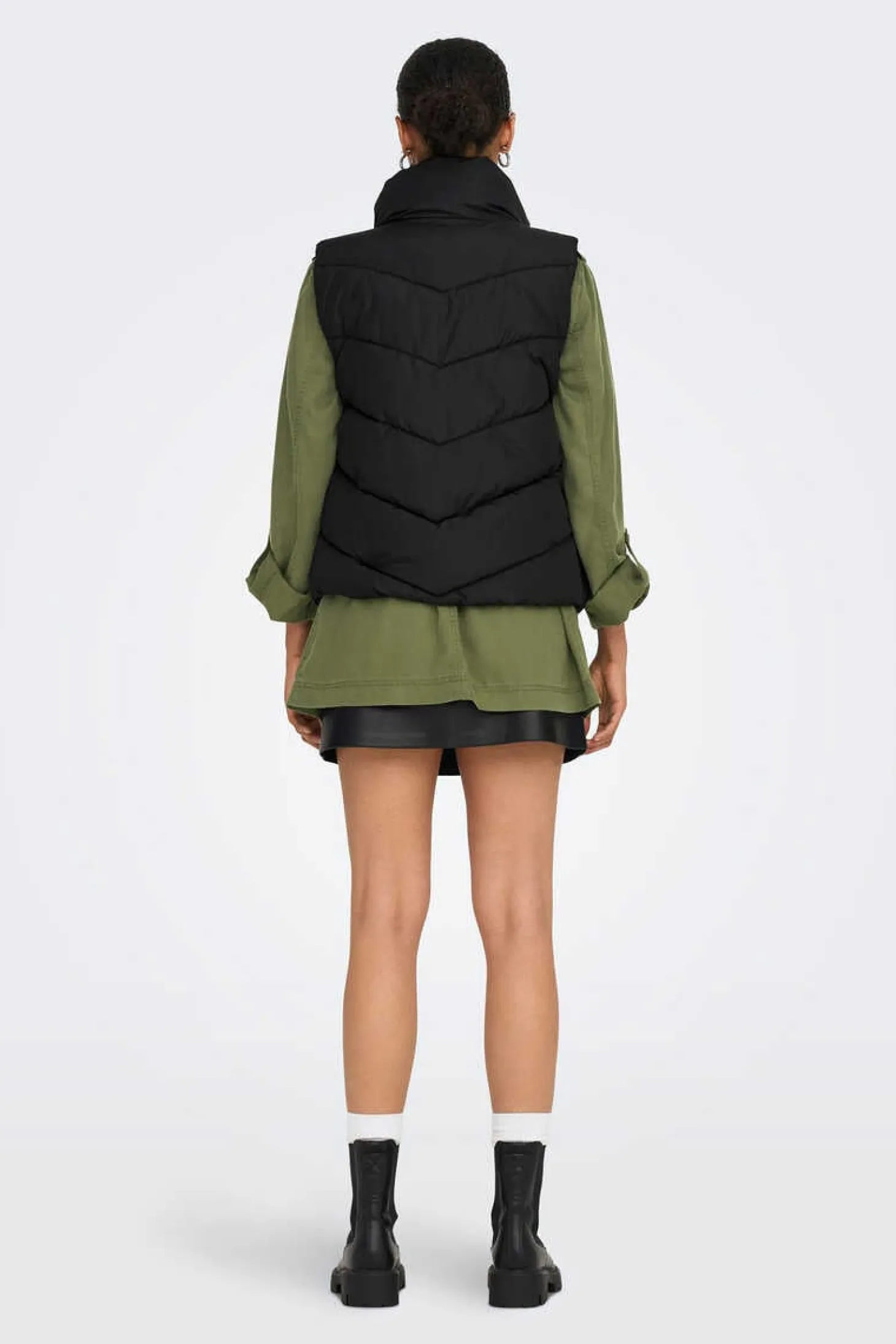 Colete Curto Acolchoado